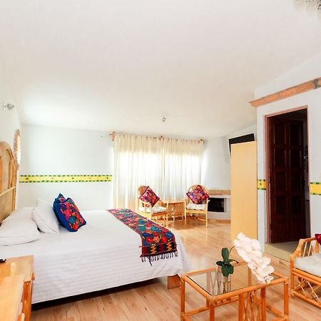 Hotel Hacienda Montesinos Morelia Dış mekan fotoğraf